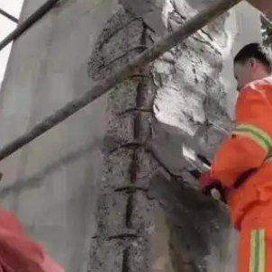 雷波梁板柱楼梯空洞蜂窝剥落露筋等表面破损修补用高强聚合物修补砂浆